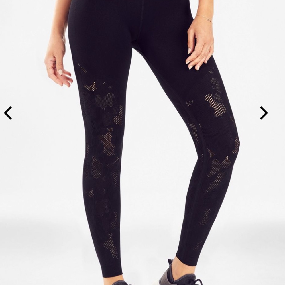 Fabletic high-waisted sculptknit statement legging